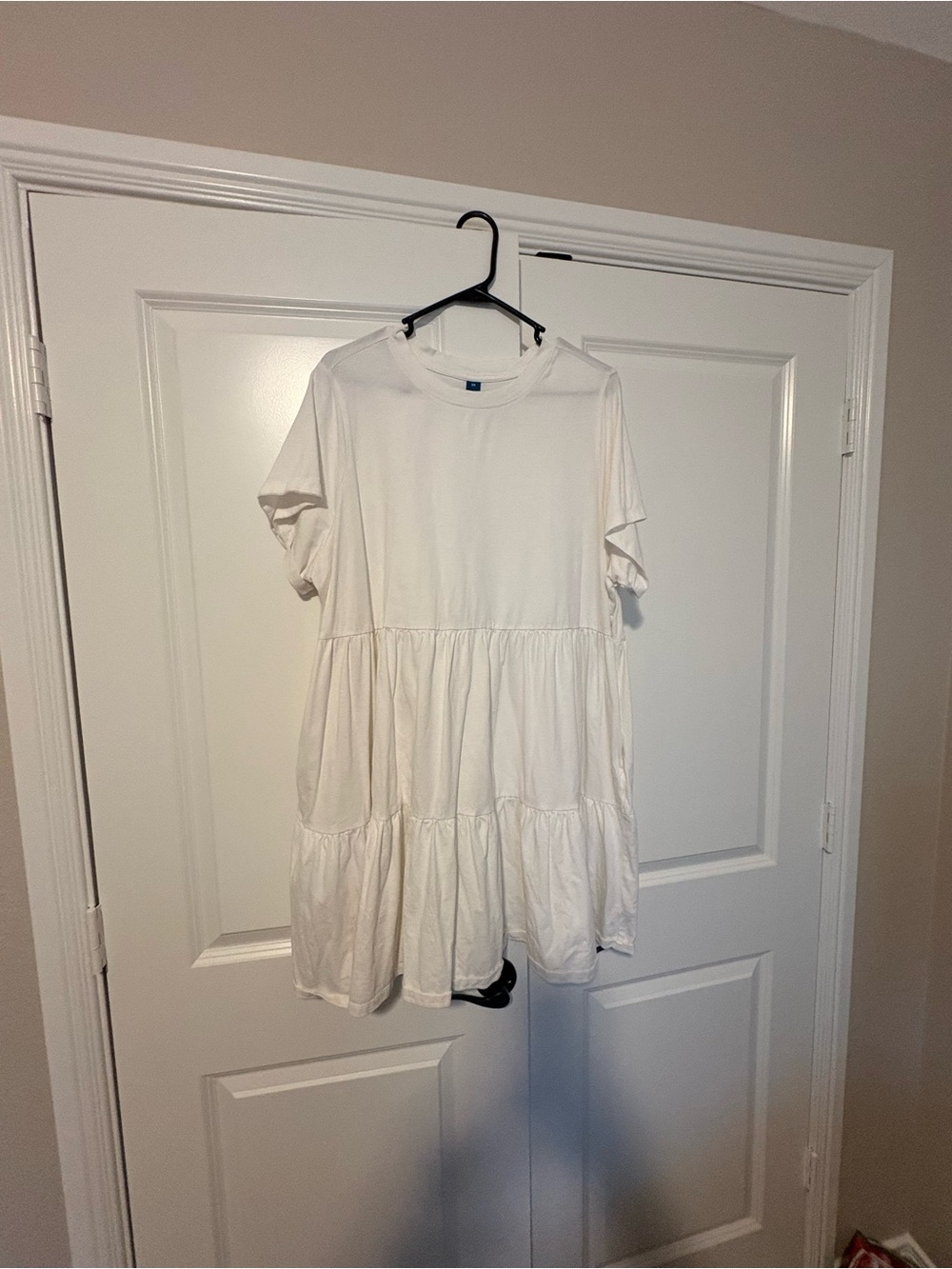 Old Navy White Tiered Short Sleeve Girls Dress